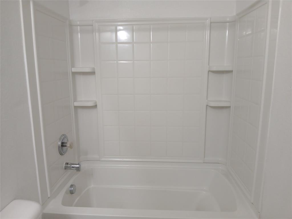 Heritage East A Ph 1 Add - Residential Lease