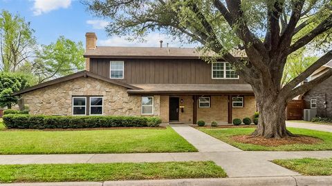 Photo of 714 Colgate Circle, Garland, TX 75042 (MLS # 21229968)