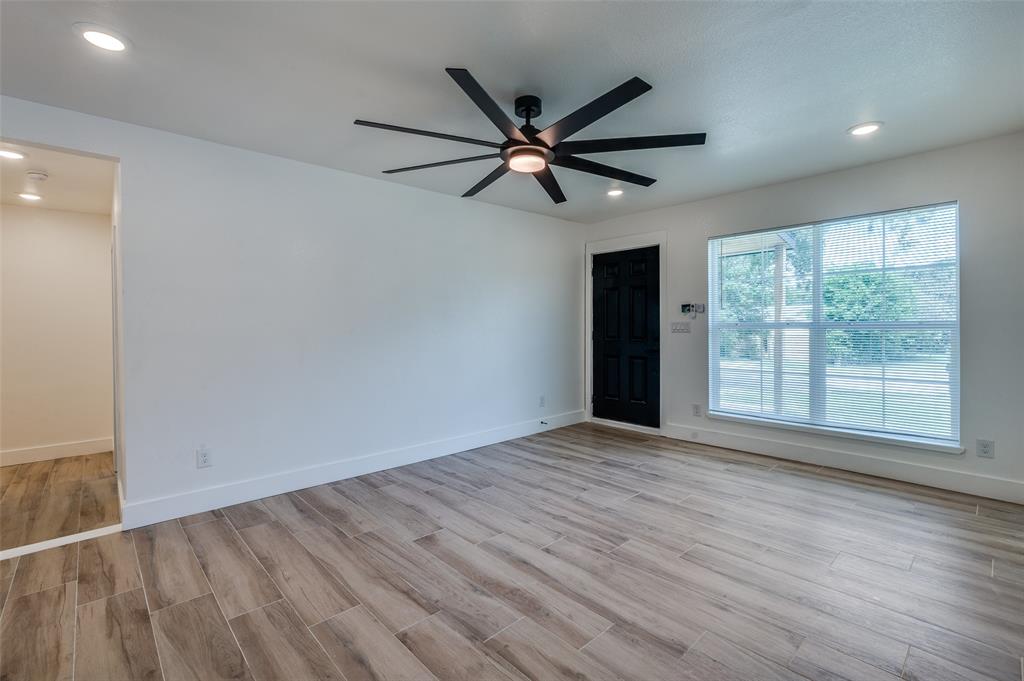 912 Duff Court