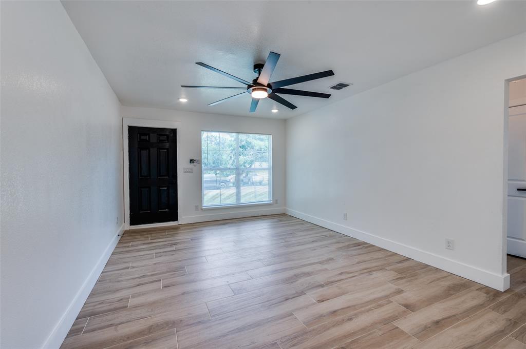 912 Duff Court
