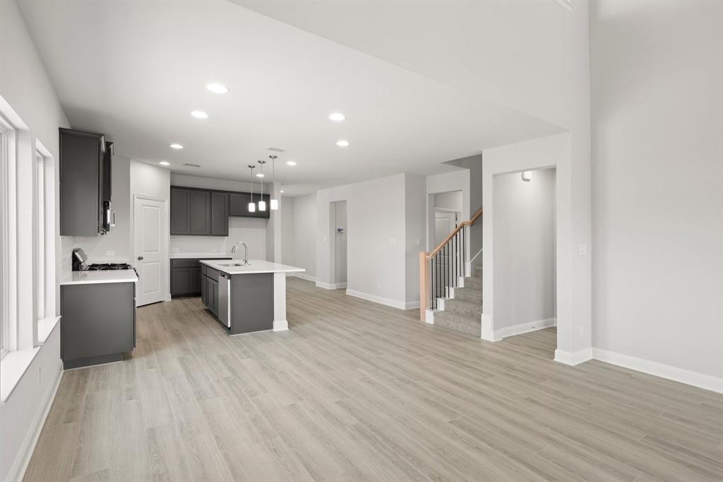 2143 Rhodora Avenue