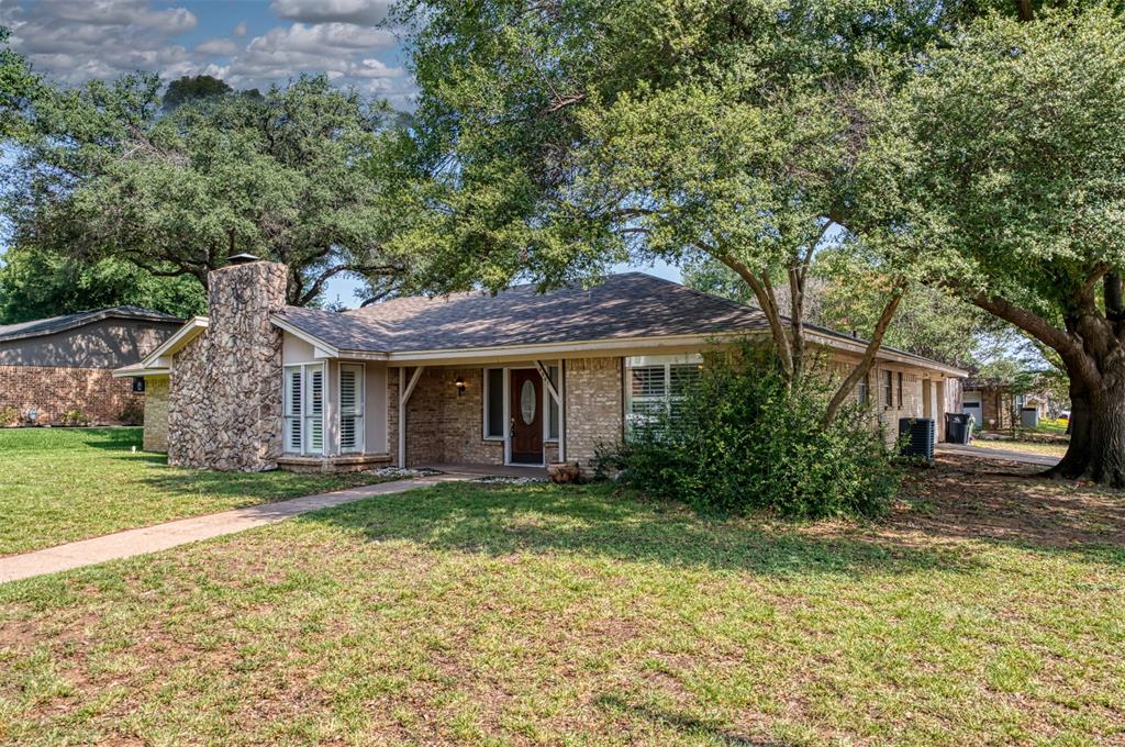 4501 Trowbridge Drive