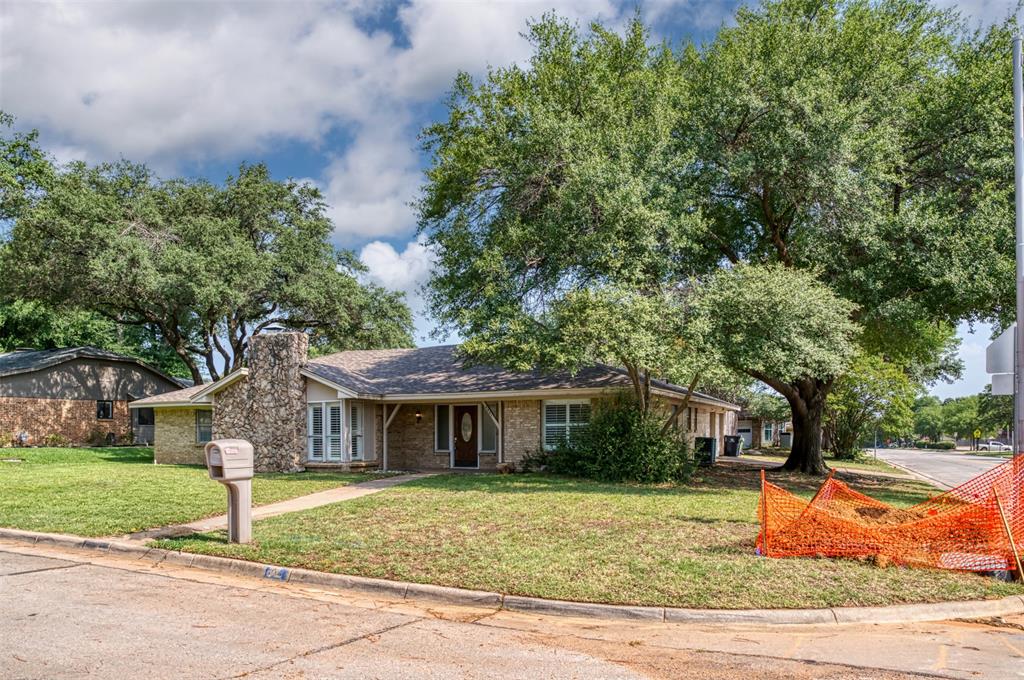 4501 Trowbridge Drive
