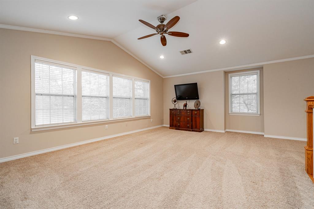 J PING SUR - Residential