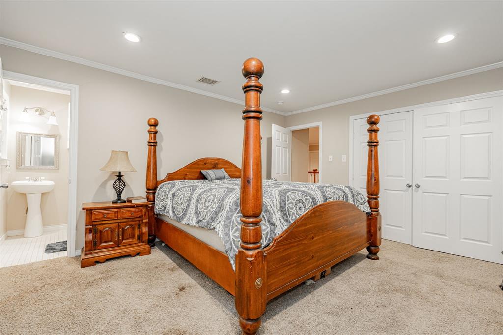 J PING SUR - Residential