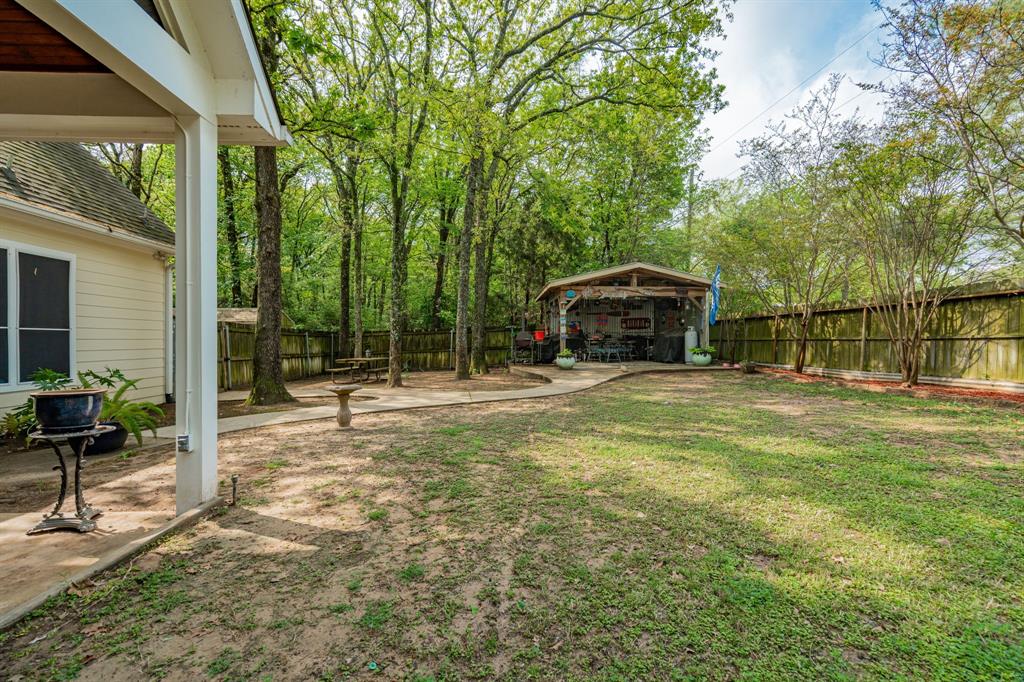 J PING SUR - Residential