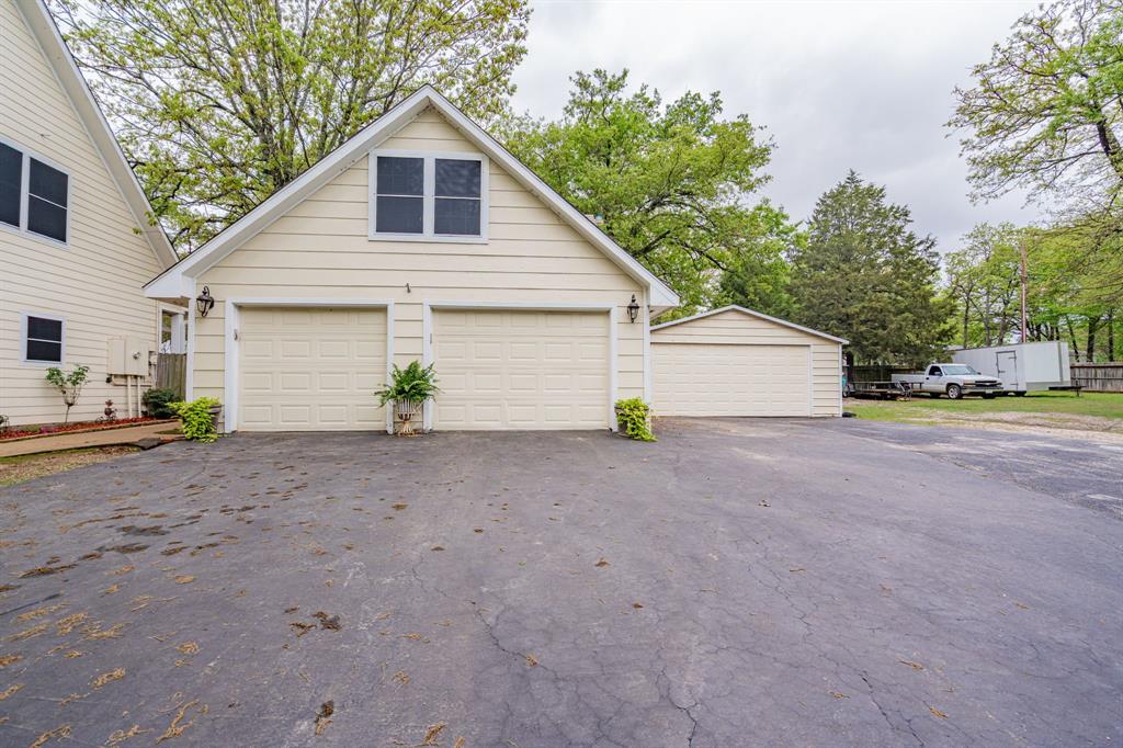 J PING SUR - Residential