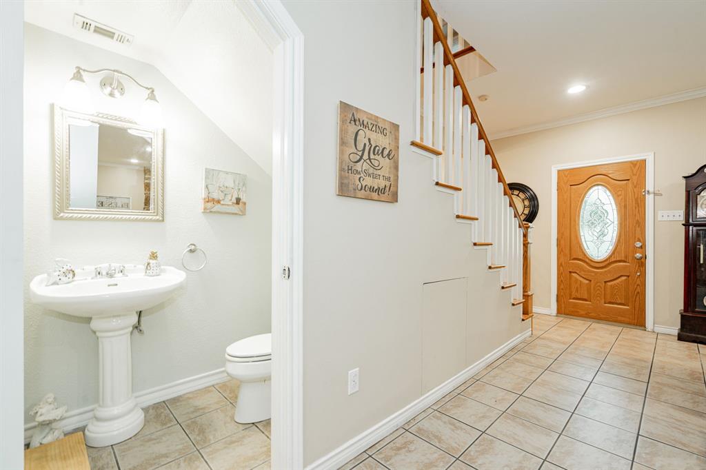 J PING SUR - Residential