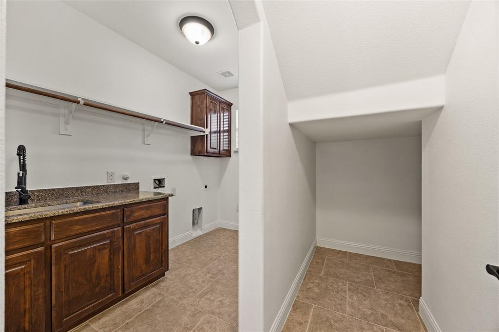 Windsor Place - Residential