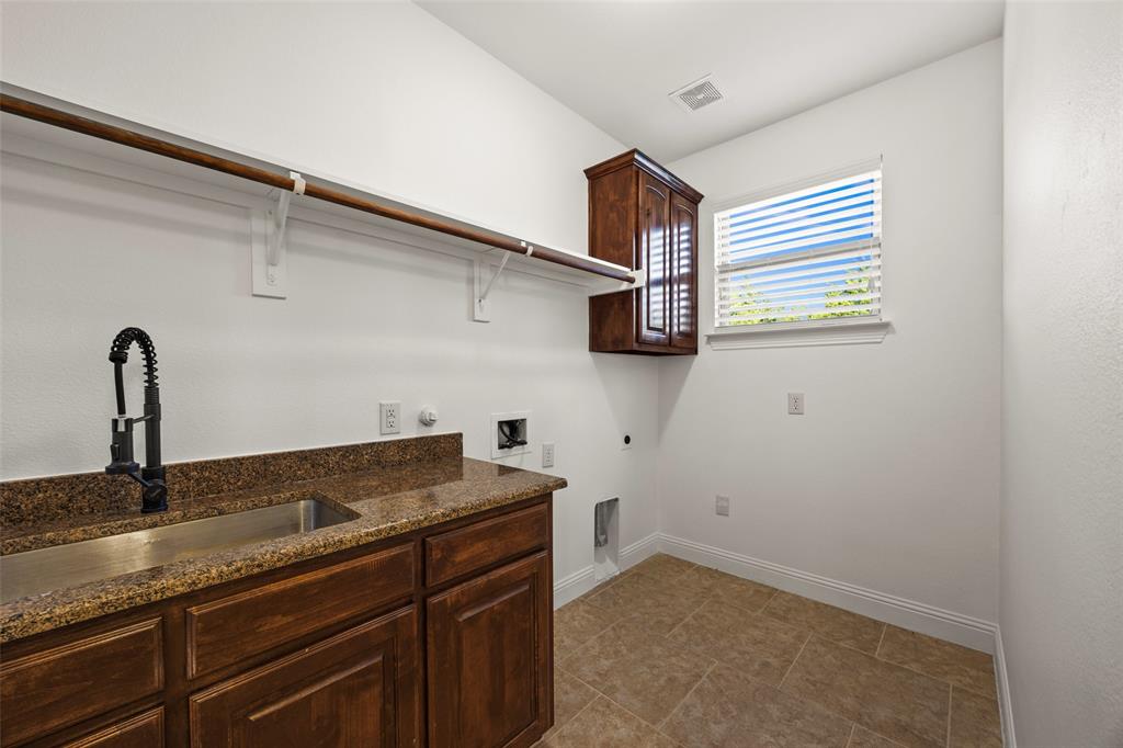 Windsor Place - Residential