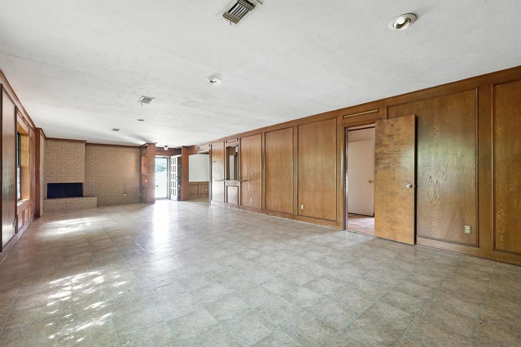 Irving Park Acres - Residential Income