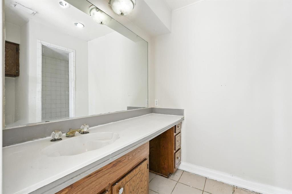 Irving Park Acres - Residential Income