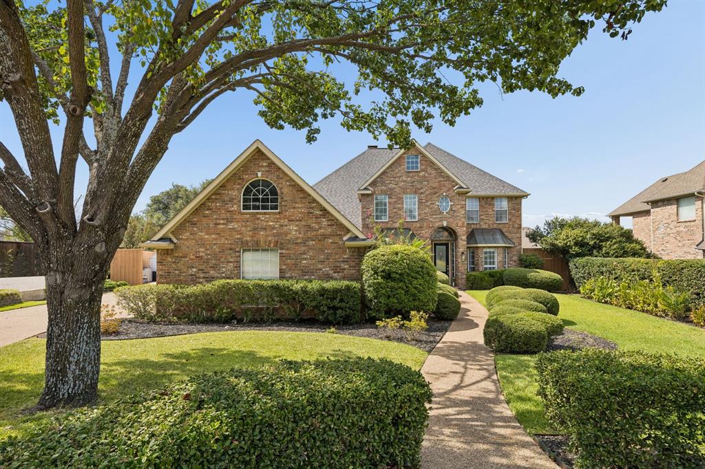 1513 Parkview Drive