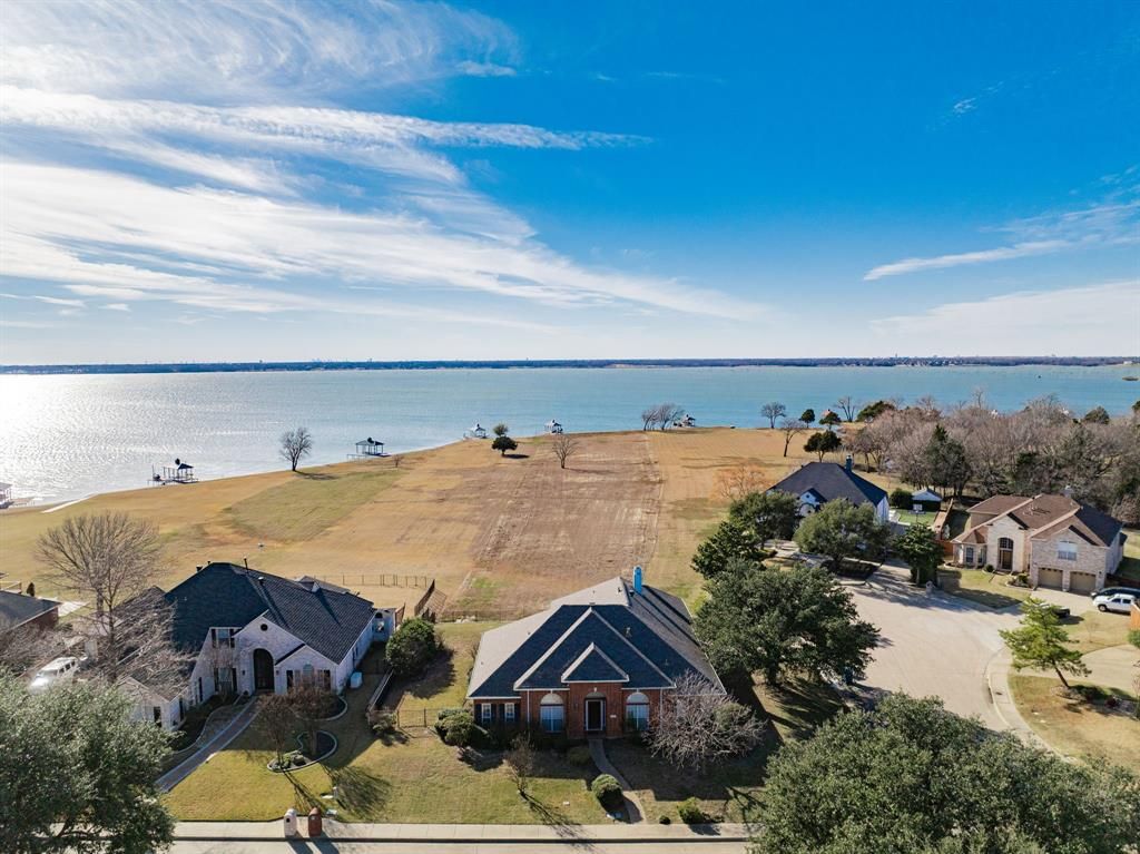 Photo of 947 Sunset Hill Drive, Rockwall, TX 75087 (MLS # 21218195)