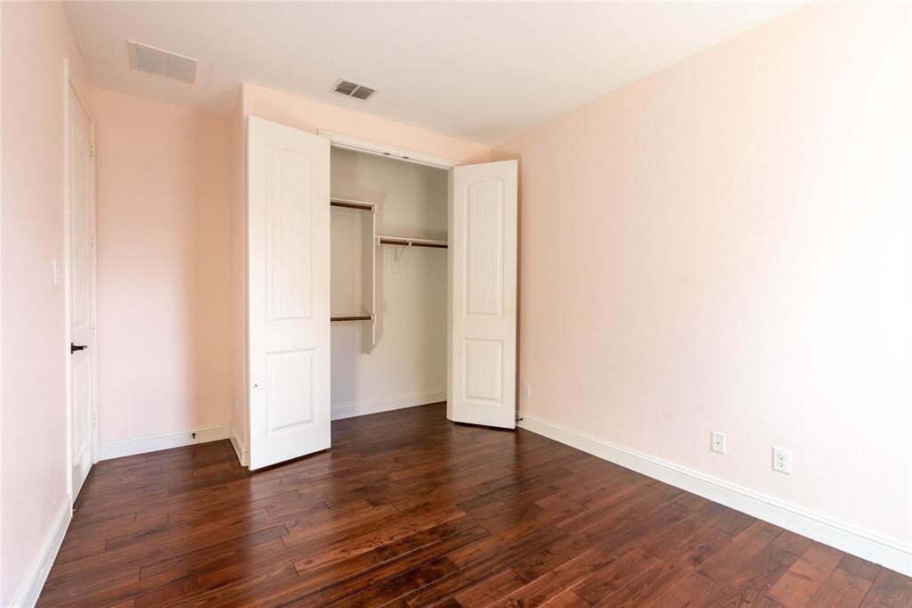 WATERS EDGE PH 2 - Residential