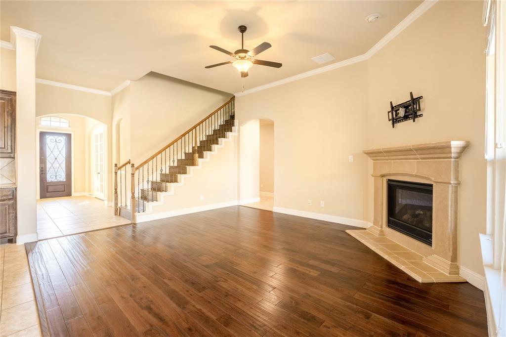 WATERS EDGE PH 2 - Residential