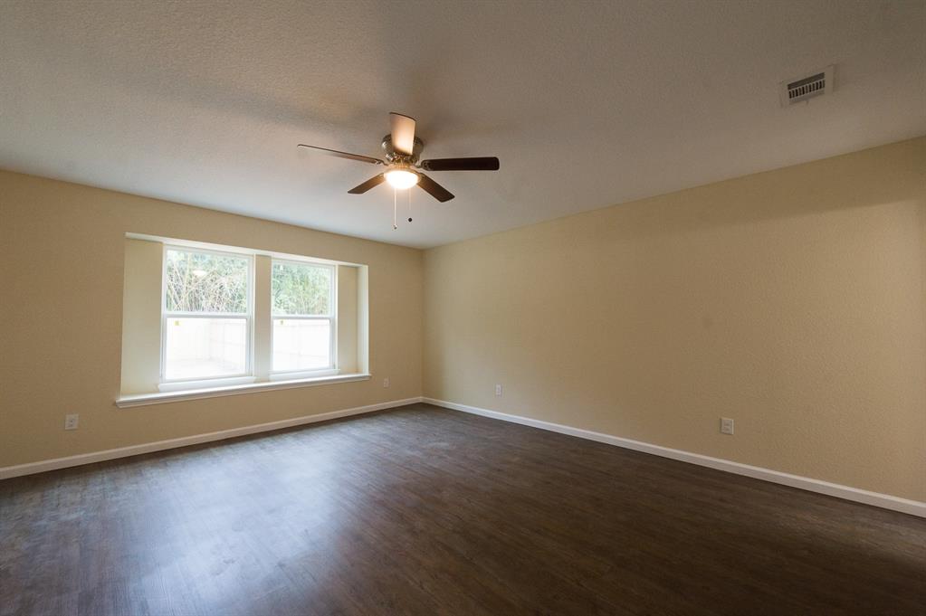 F C HERRLING - Residential Lease