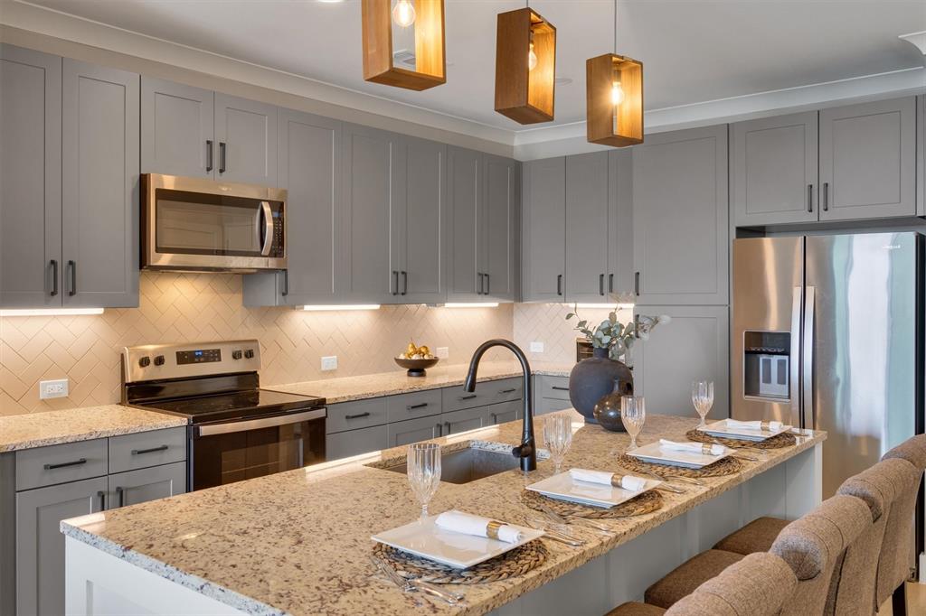 3517 Windhaven Parkway 2501