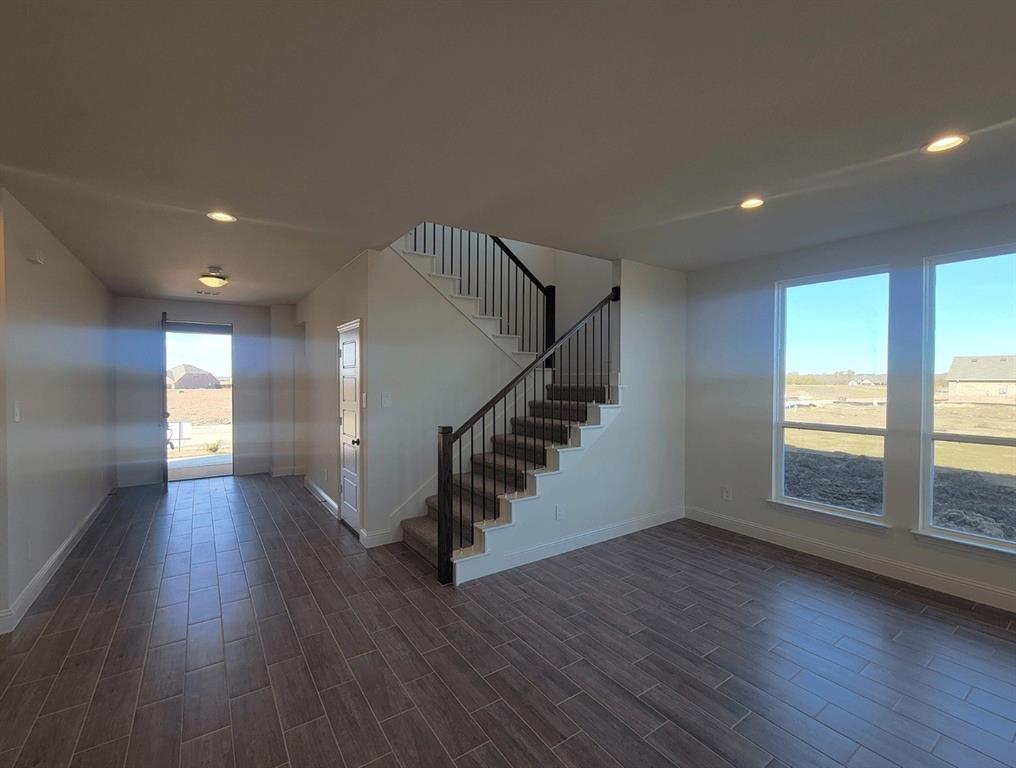 Summer Crest - Residential