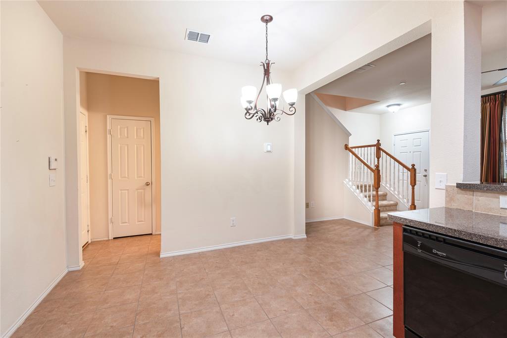 Pasquinellis Village On The Green - Residential