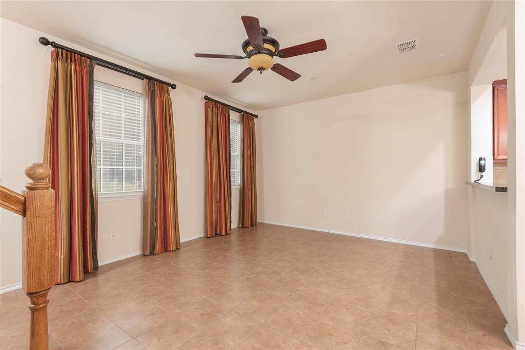 Pasquinellis Village On The Green - Residential