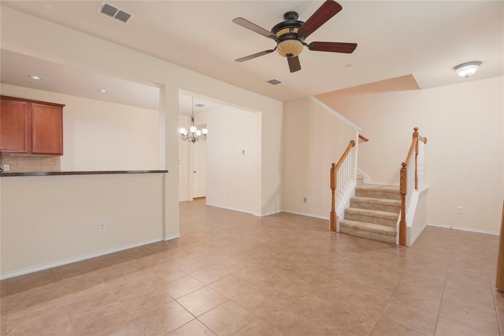 Pasquinellis Village On The Green - Residential