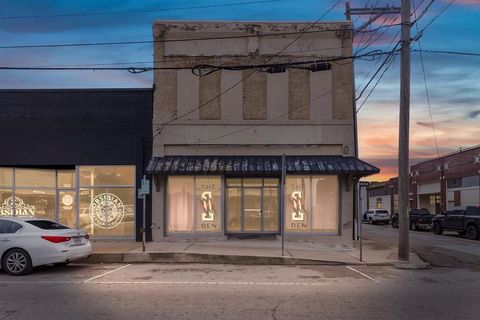 2402 Stonewall Street Greenville TX 75401