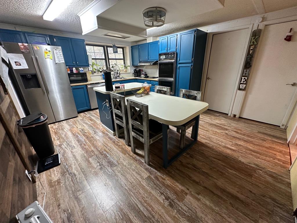 Oak Accorn - Residential