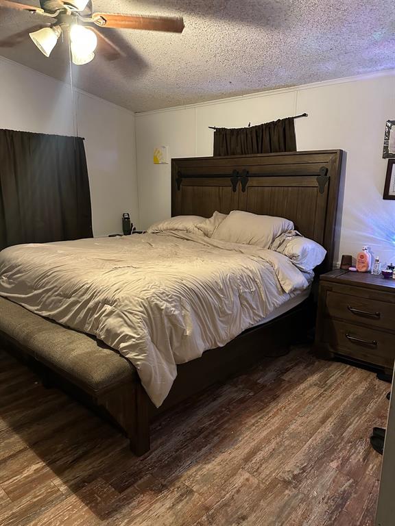 Oak Accorn - Residential