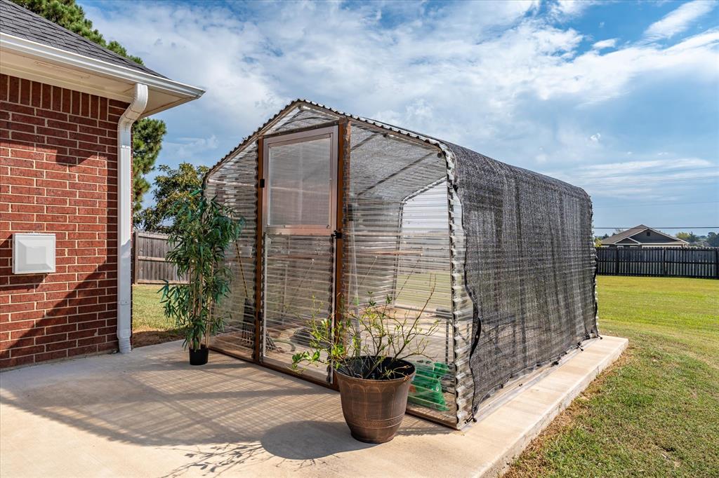 A-136 S CALDERON SUR - Residential