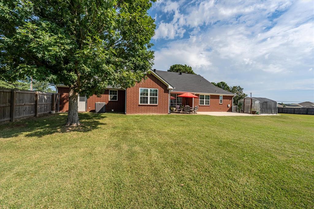 A-136 S CALDERON SUR - Residential