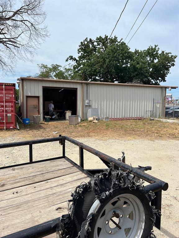 T. Parmer  Sur - Commercial Sale