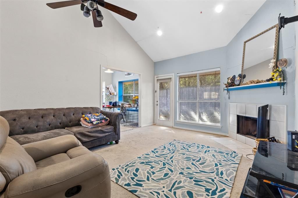 Photo of 1137 Garden Trail, Mesquite, TX 75149 (MLS # 21083978)