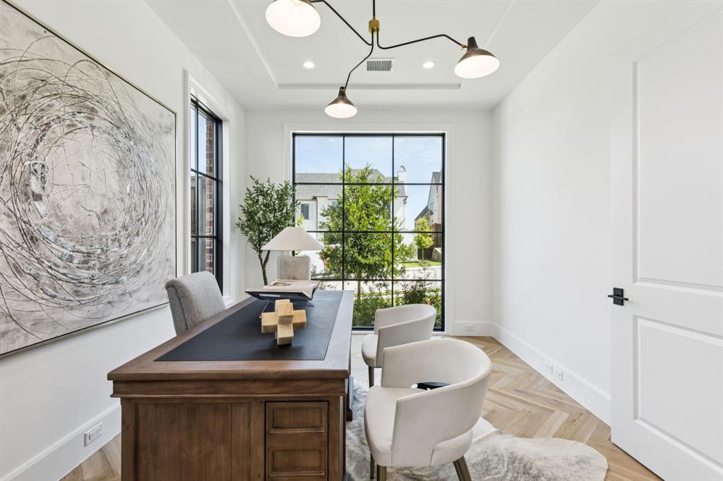 WHITE ROCK BLUFFS - Residential