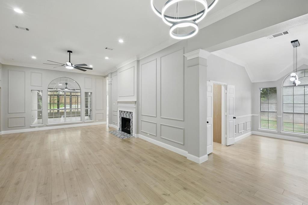 8558 Twisted Oaks Court