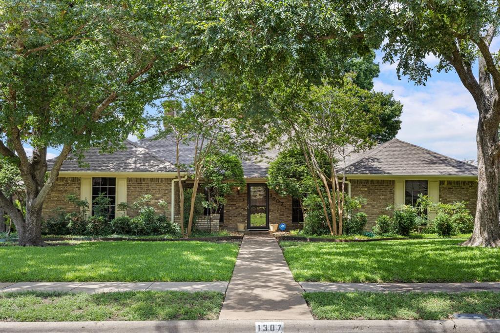 1307 Rusk Drive