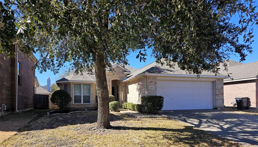 Elegant home with open floorplan.  Spacious ensuite primary bedroom with separate shower.  Community pool.  Near Lynn Creek Trail.