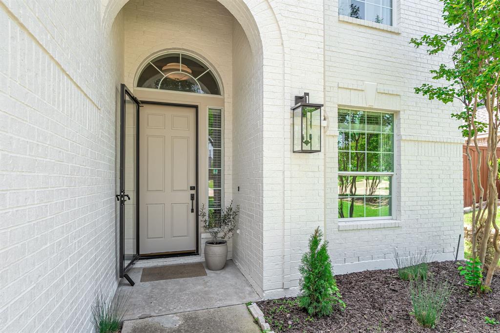 630 Table Rock Drive