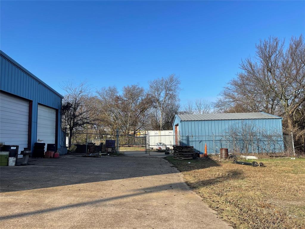 Proffitt Indust Park - Commercial Sale