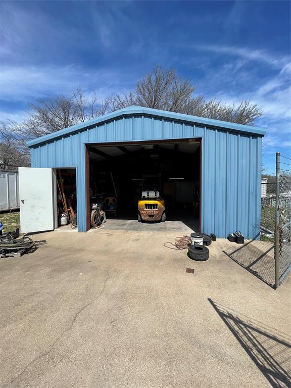 Proffitt Indust Park - Commercial Sale