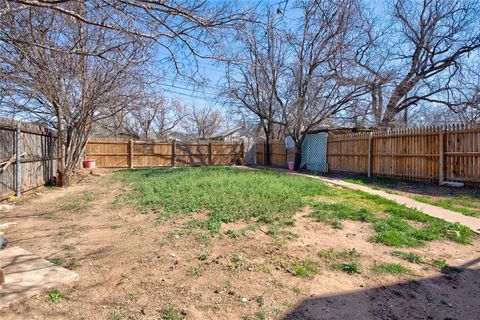 Tiny photo for 519 Santos Street, Abilene, TX 79605 (MLS # 21198041)