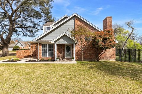 1902 Strait Lane Garland TX 75042
