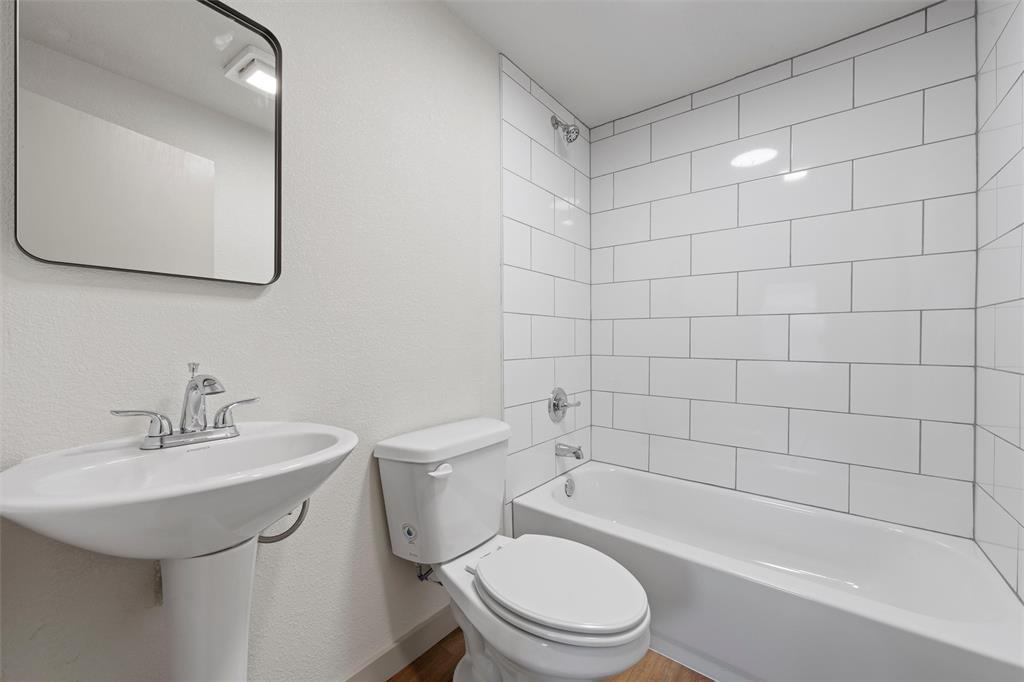 Alamo Gardens 2 - Residential