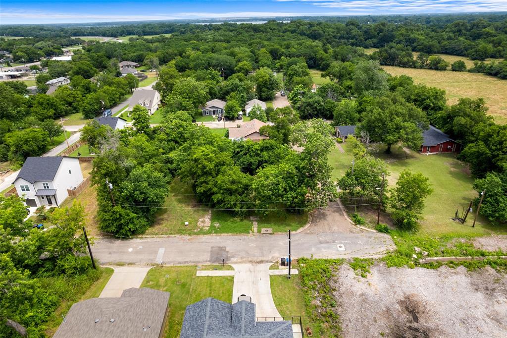 Womacks W D Sub - Land