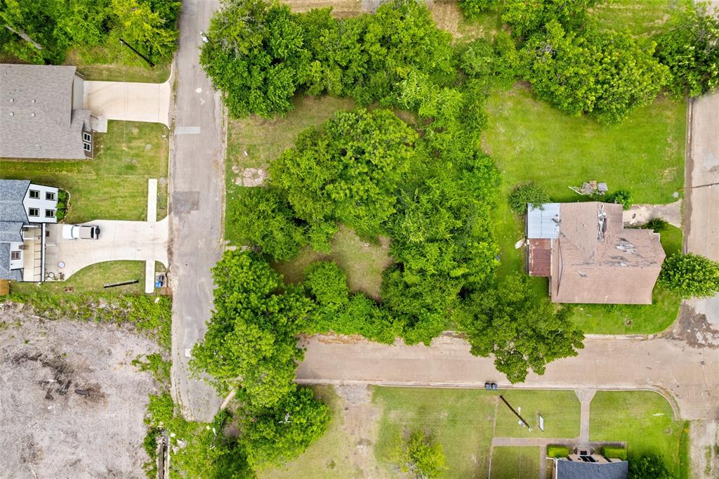 Womacks W D Sub - Land