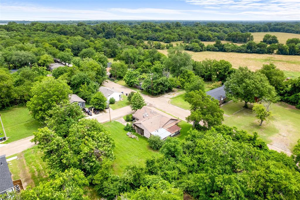 Womacks W D Sub - Land