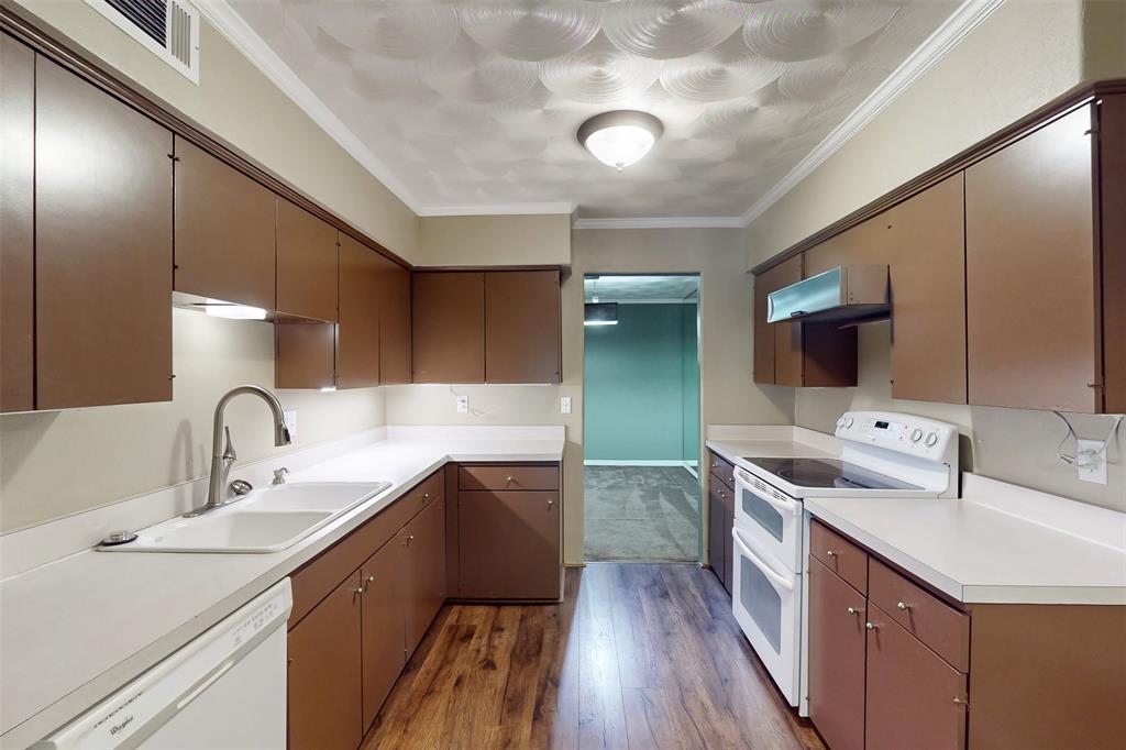 Imperial Terrace Condo - Residential