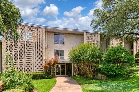 2301 Ridgmar Plaza 8 Fort Worth TX 76116