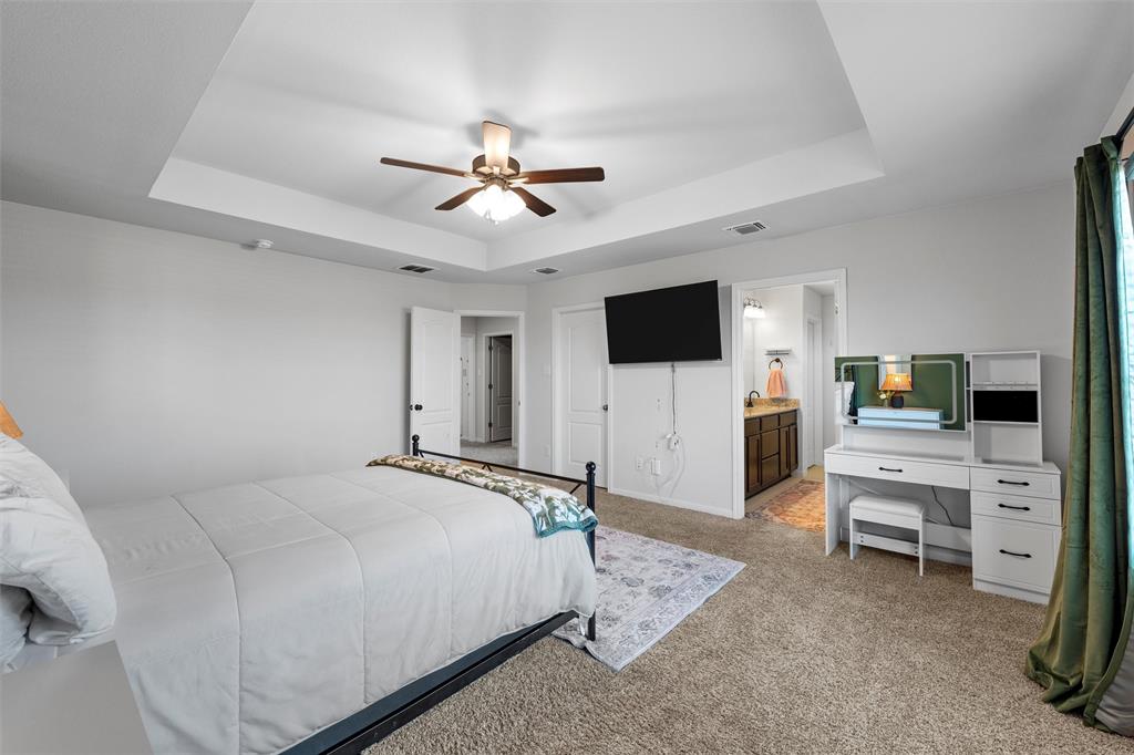 PARK MEADOWS - Residential