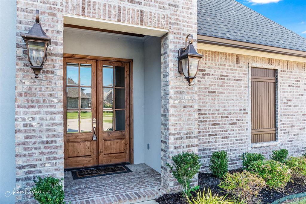 217 Peregrine Way
